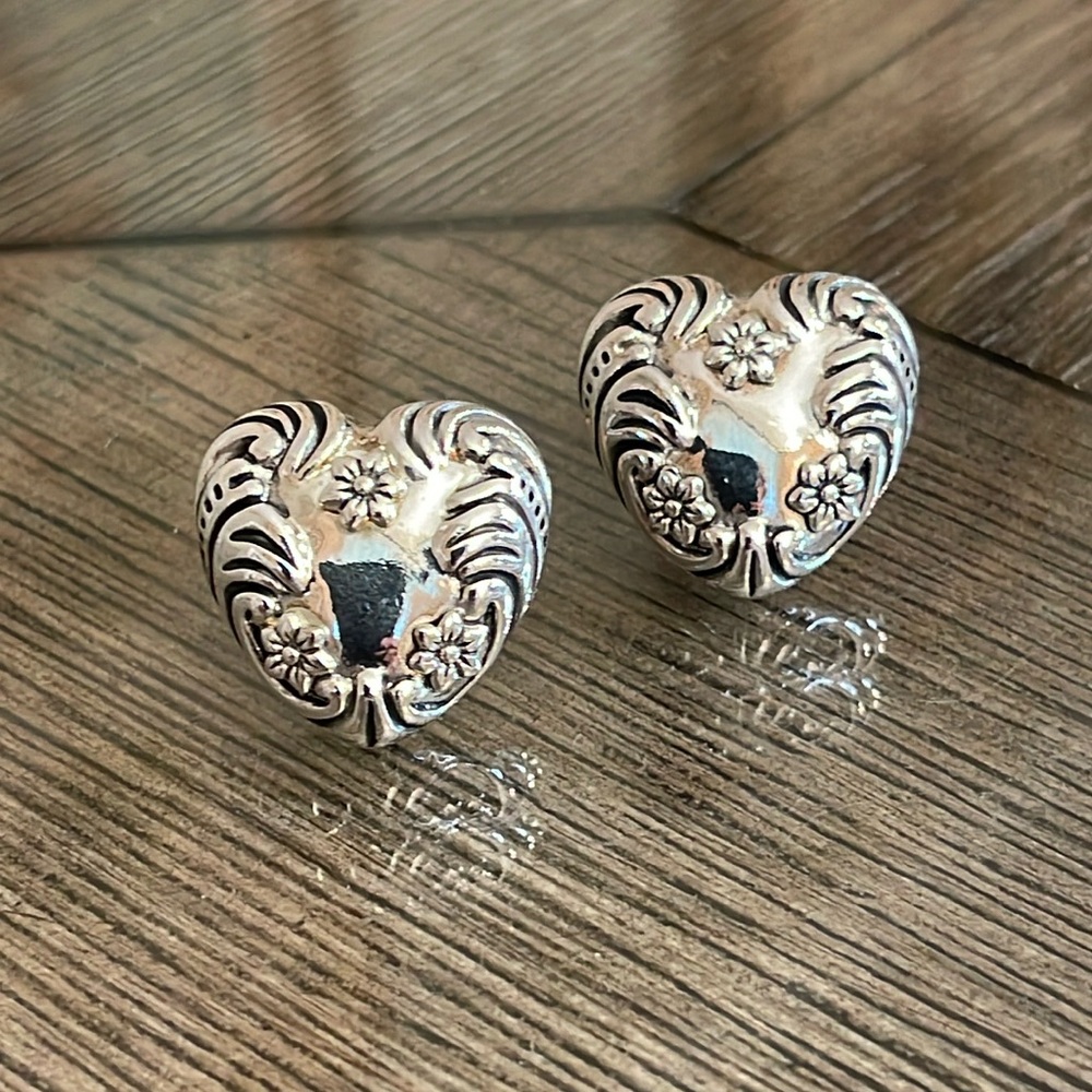 Vintage Silver-tone Repousse Puffed Heart Stud - Post Earrings Flower & Scroll